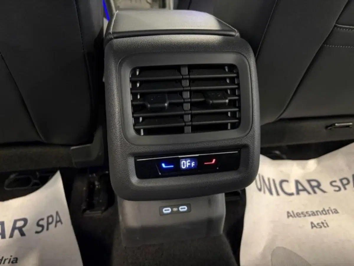 Volkswagen T-Roc usata a Cuneo (13)