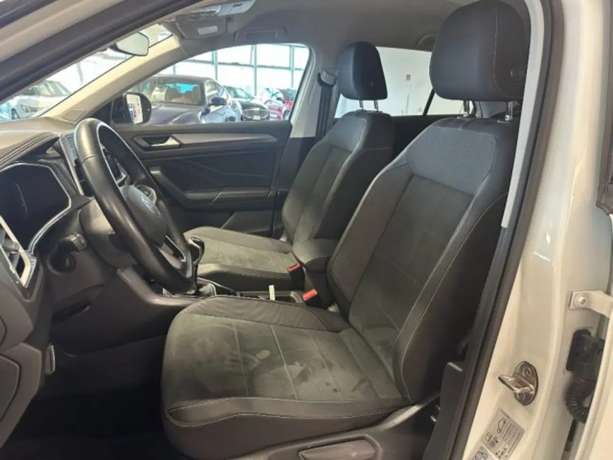 Volkswagen T-Roc usata a Cuneo (11)