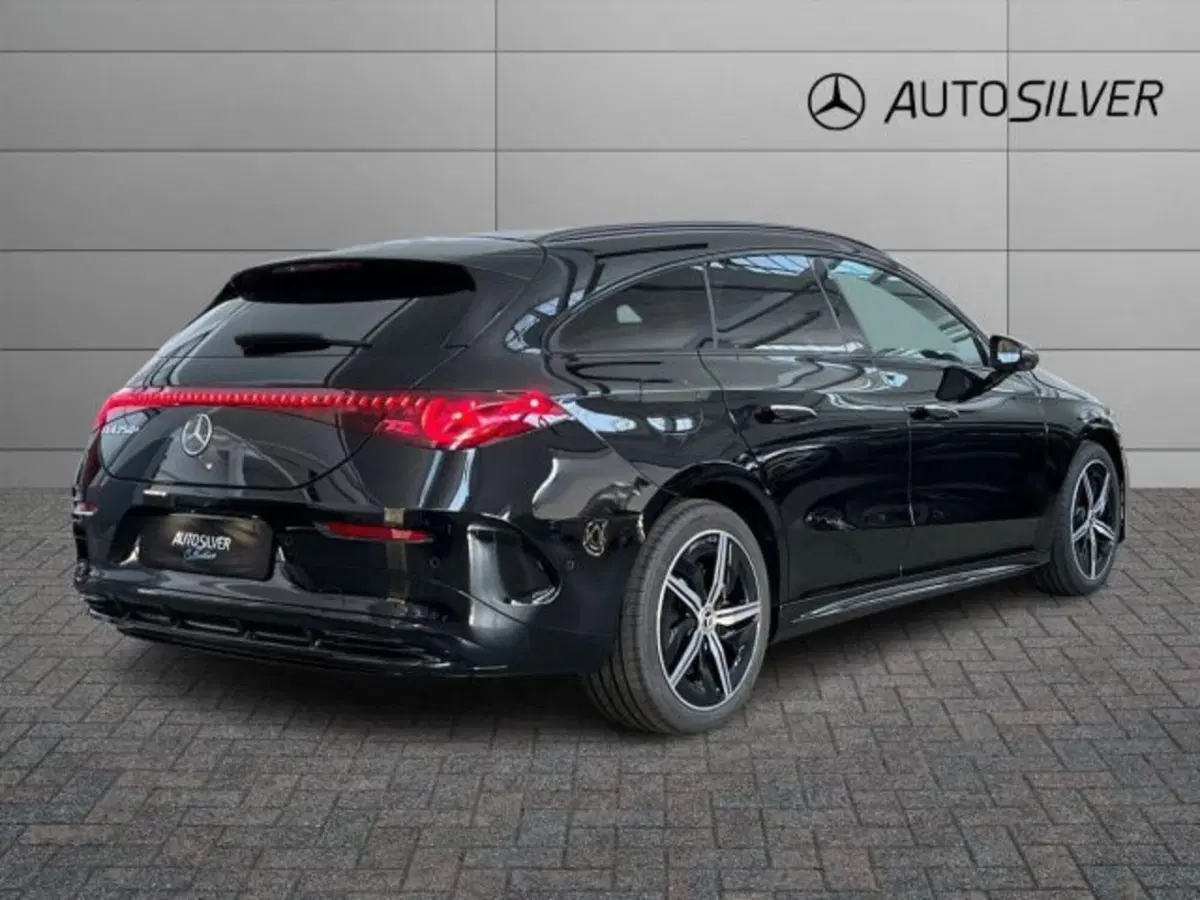 Mercedes-Benz CLA Shooting Brake nuova a Verona (2)