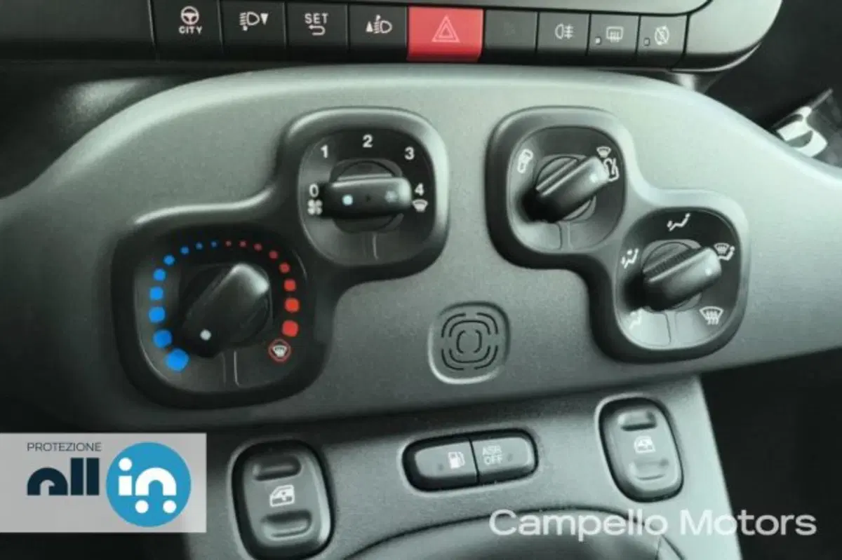 Fiat Panda usata a Venezia (11)