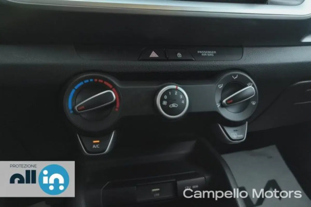 Kia Stonic usata a Venezia (12)