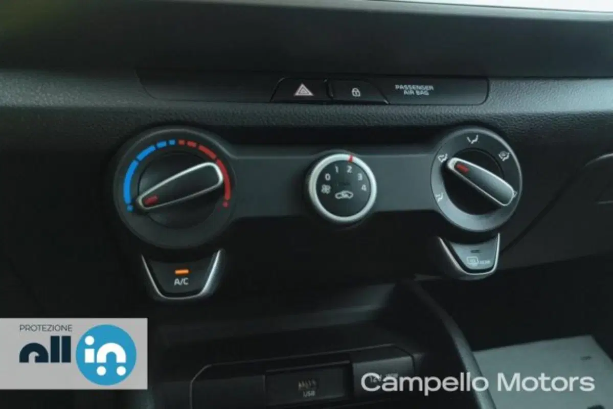 Kia Stonic usata a Venezia (12)