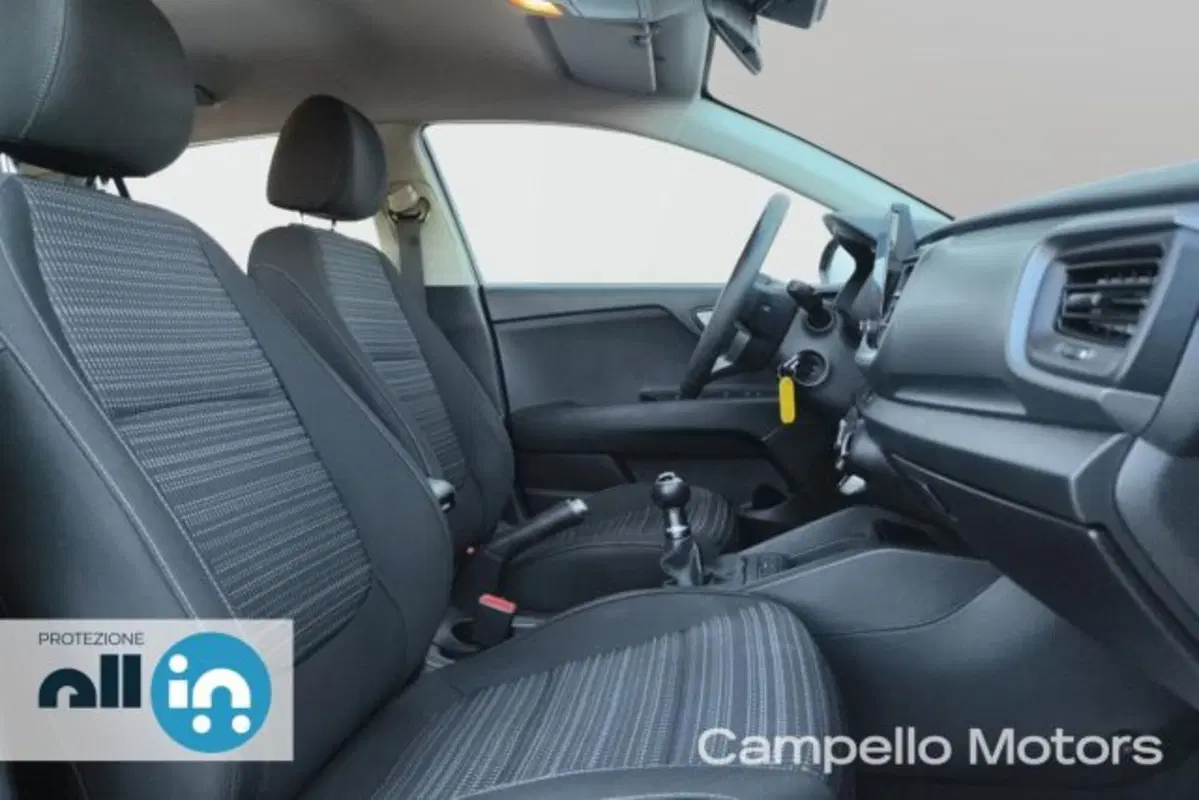 Kia Stonic usata a Venezia (15)