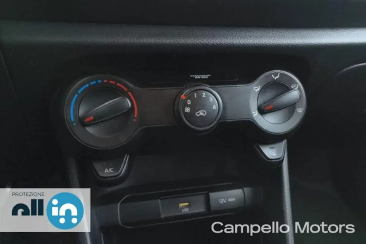 Kia Picanto usata a Venezia (11)