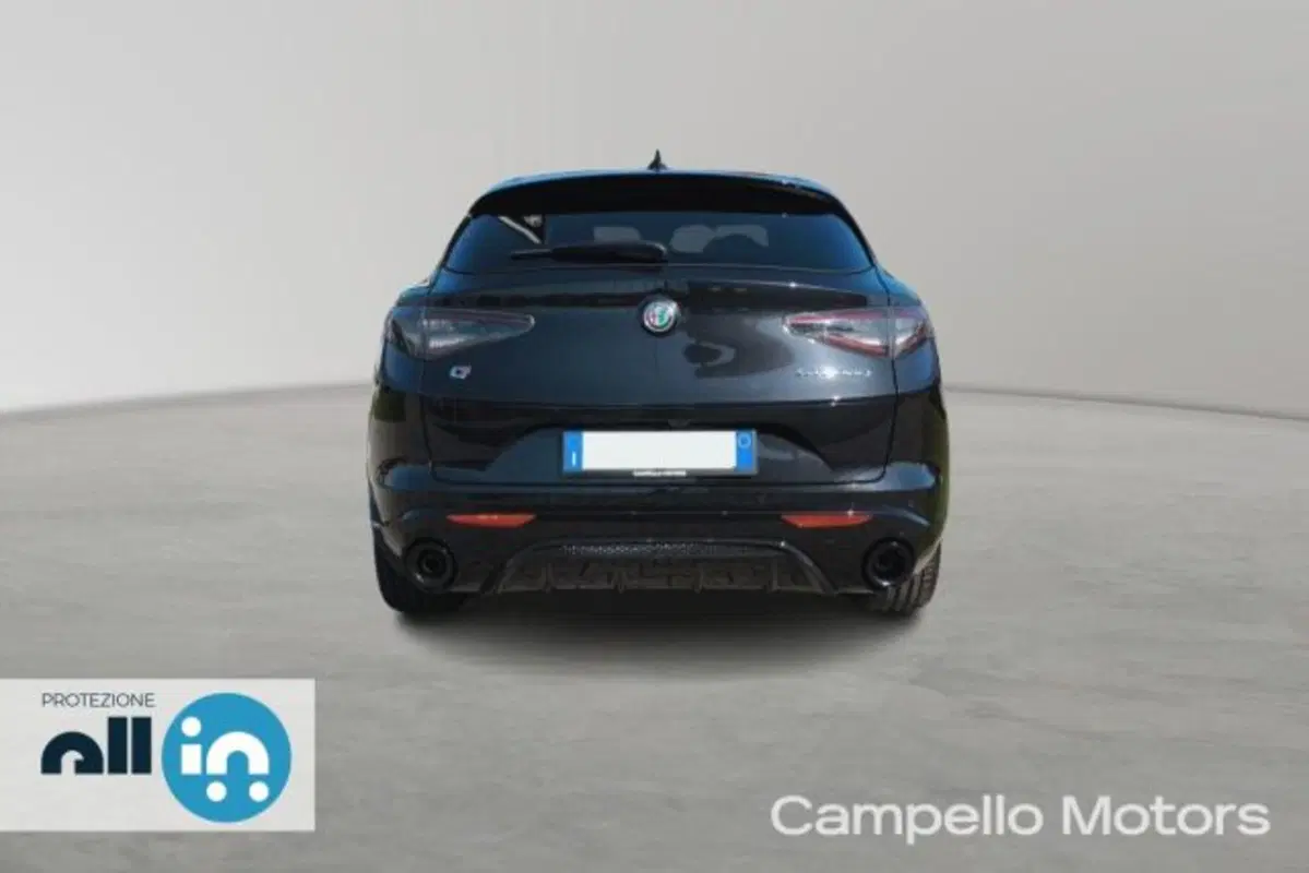 Alfa Romeo Stelvio usata a Venezia (4)