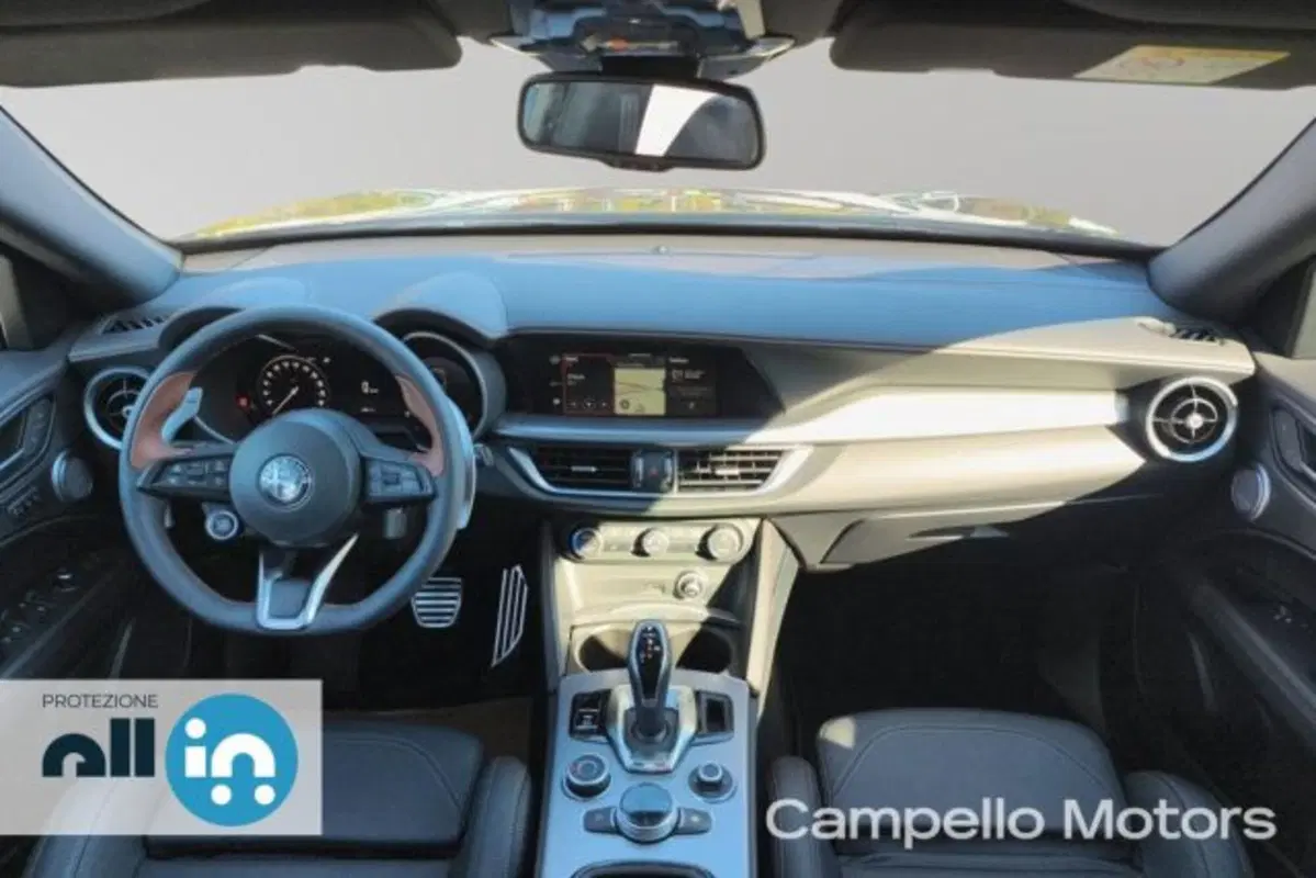 Alfa Romeo Stelvio usata a Venezia (7)