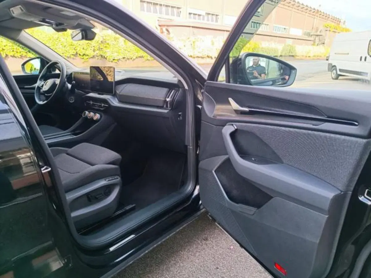 Skoda Kodiaq usata a Pisa (16)