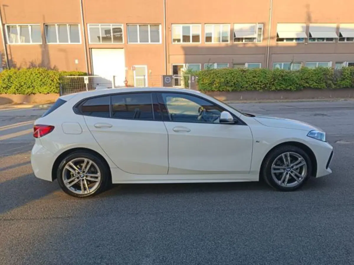 BMW Serie 1 usata a Pisa (16)
