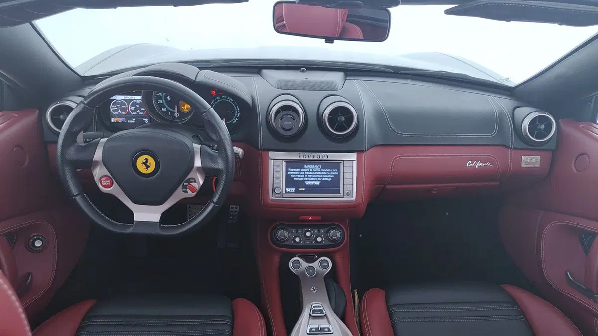 Ferrari California Spider usata a Perugia (14)