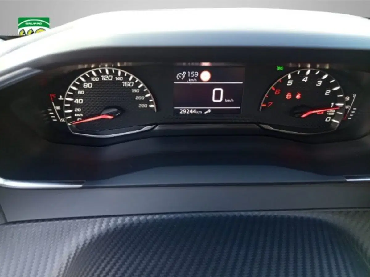 Peugeot 208 usata a Frosinone (10)
