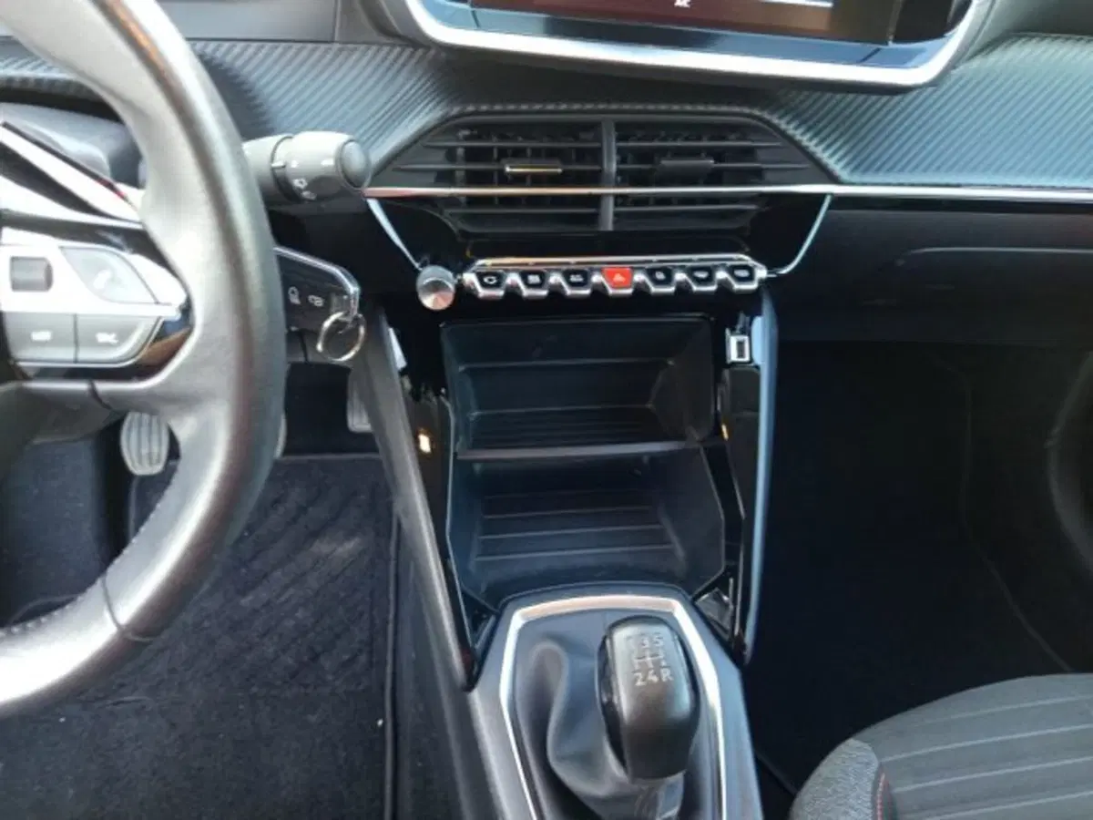 Peugeot 208 usata a Frosinone (12)