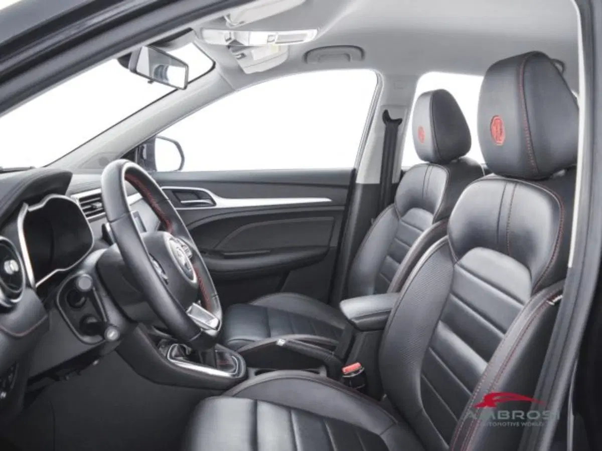 Mg ZS usata a Perugia (9)