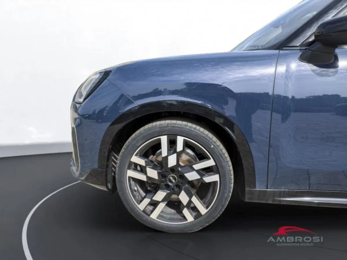 MINI Mini Countryman nuova a Perugia (15)