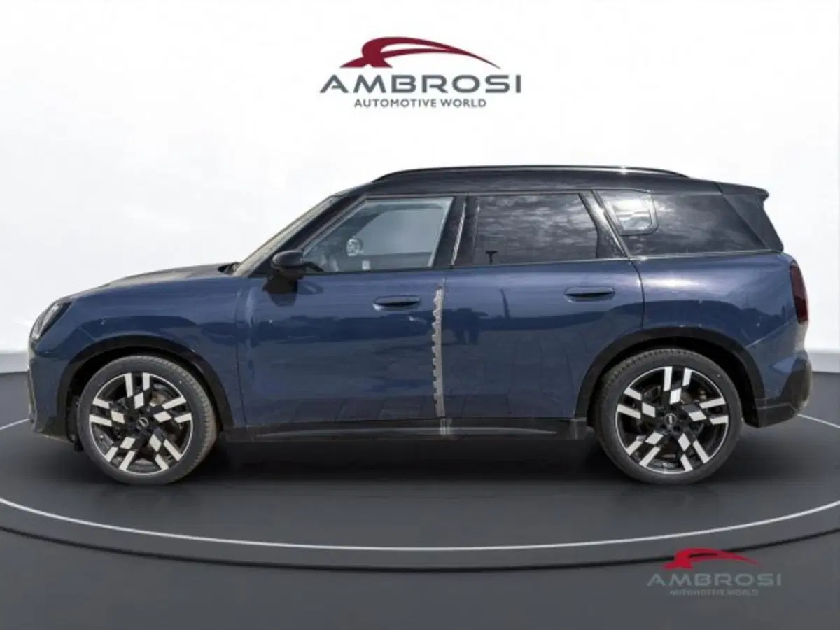 MINI Mini Countryman nuova a Perugia (6)