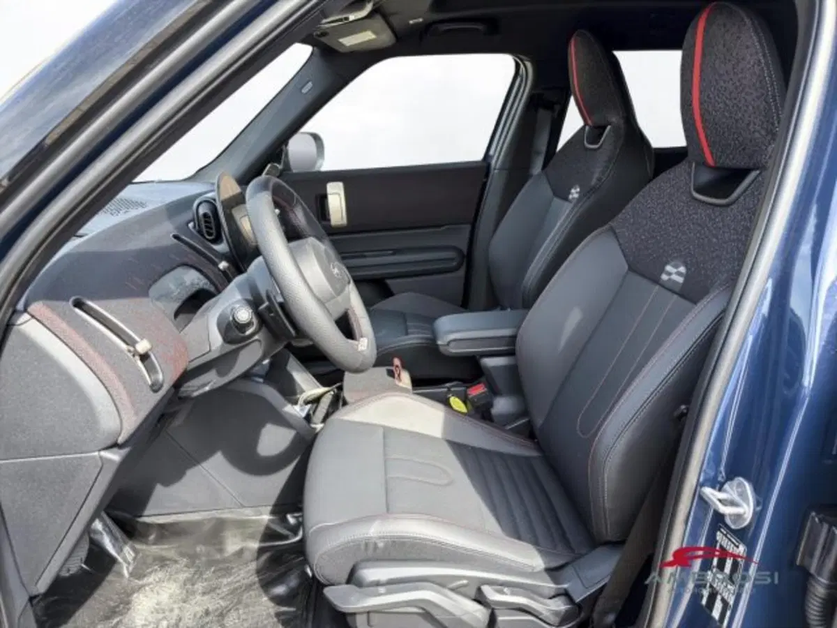 MINI Mini Countryman nuova a Perugia (9)