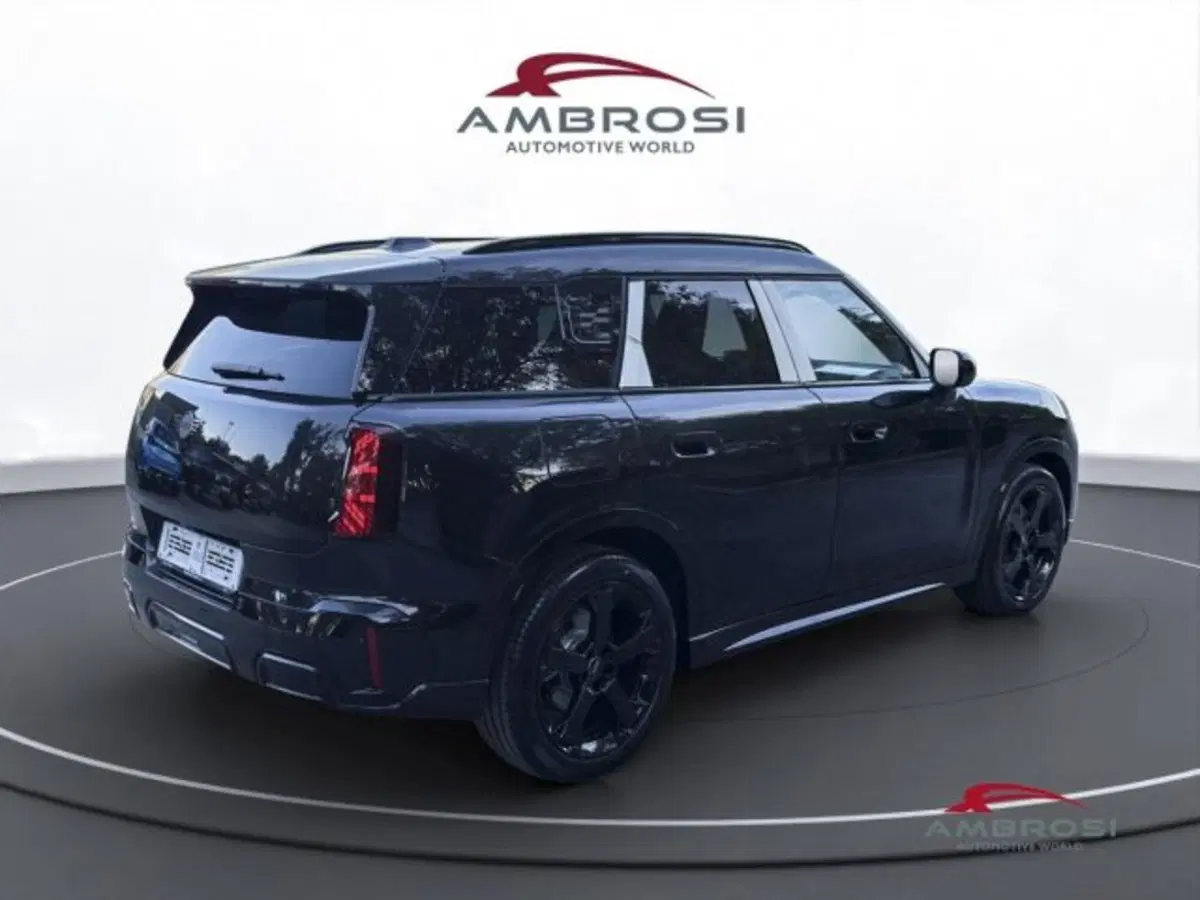 MINI Mini Countryman nuova a Perugia (3)