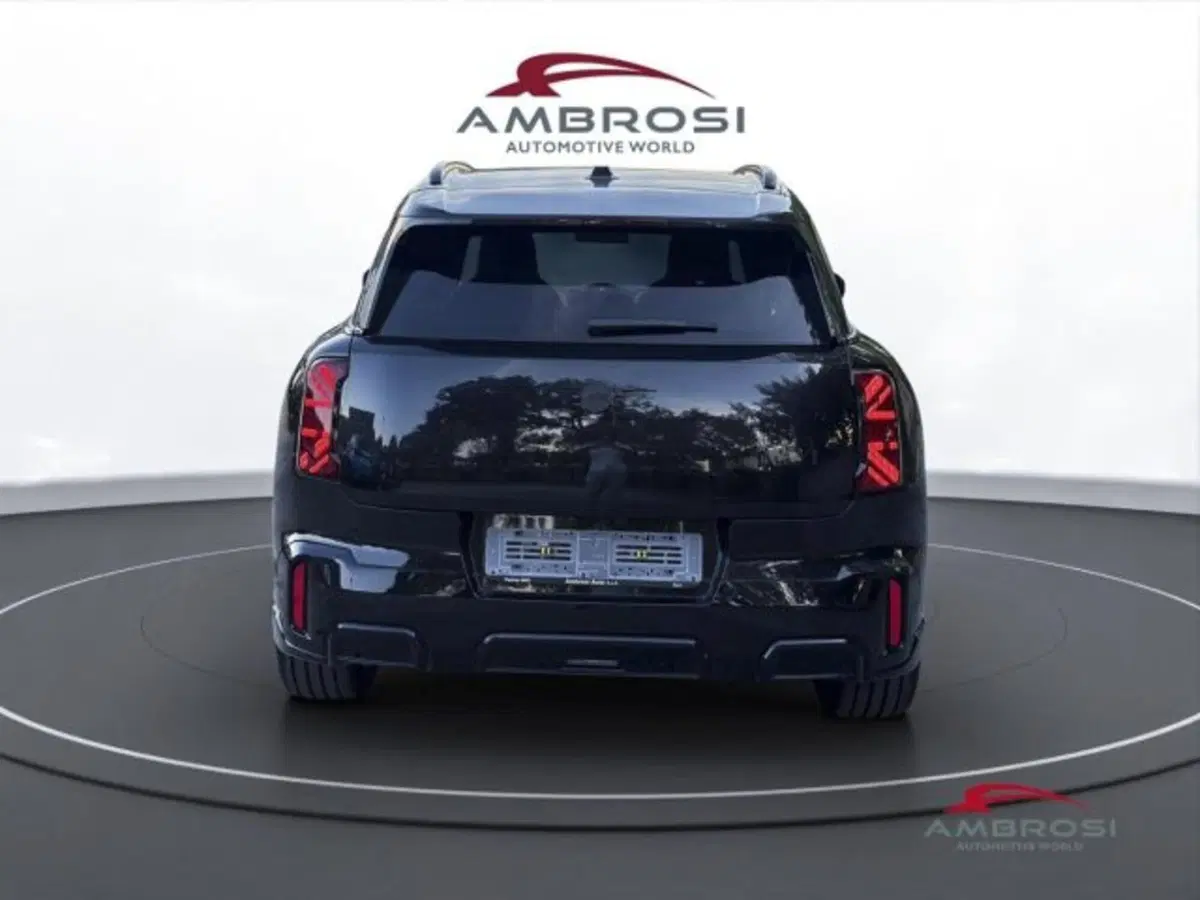 MINI Mini Countryman nuova a Perugia (8)