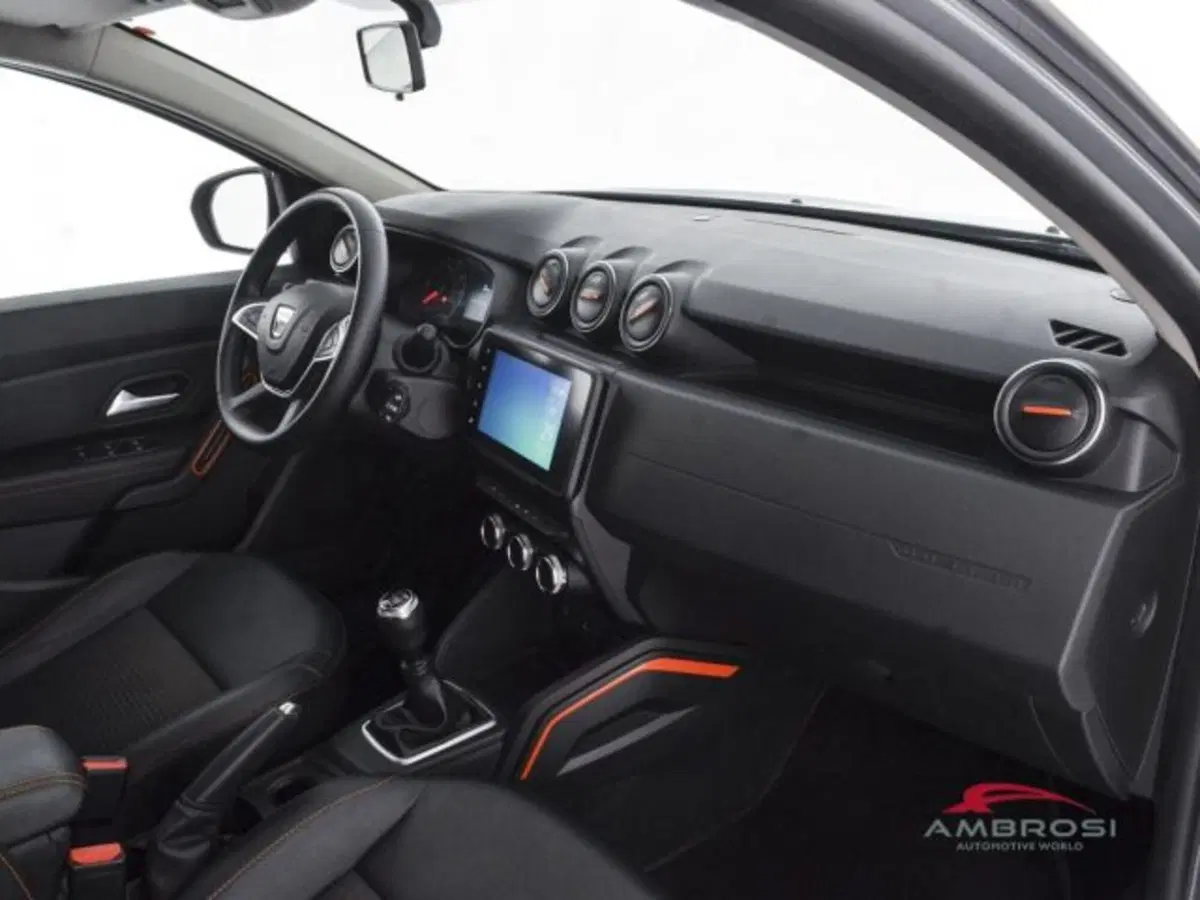 Dacia Duster usata a Perugia (12)