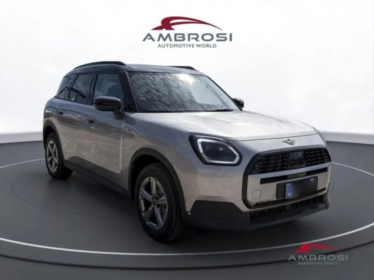 MINI Mini Countryman nuova a Perugia (2)