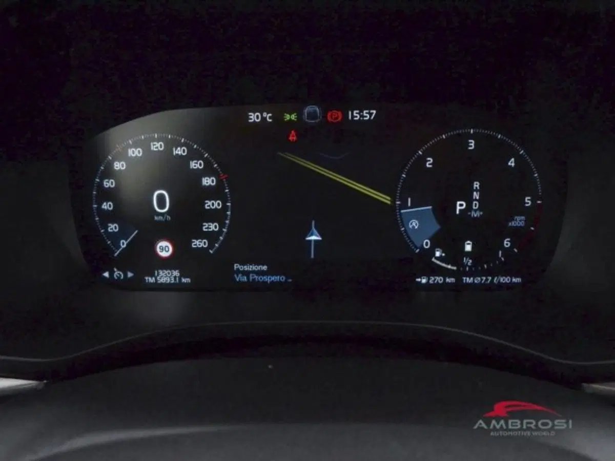 Volvo XC60 usata a Perugia (13)