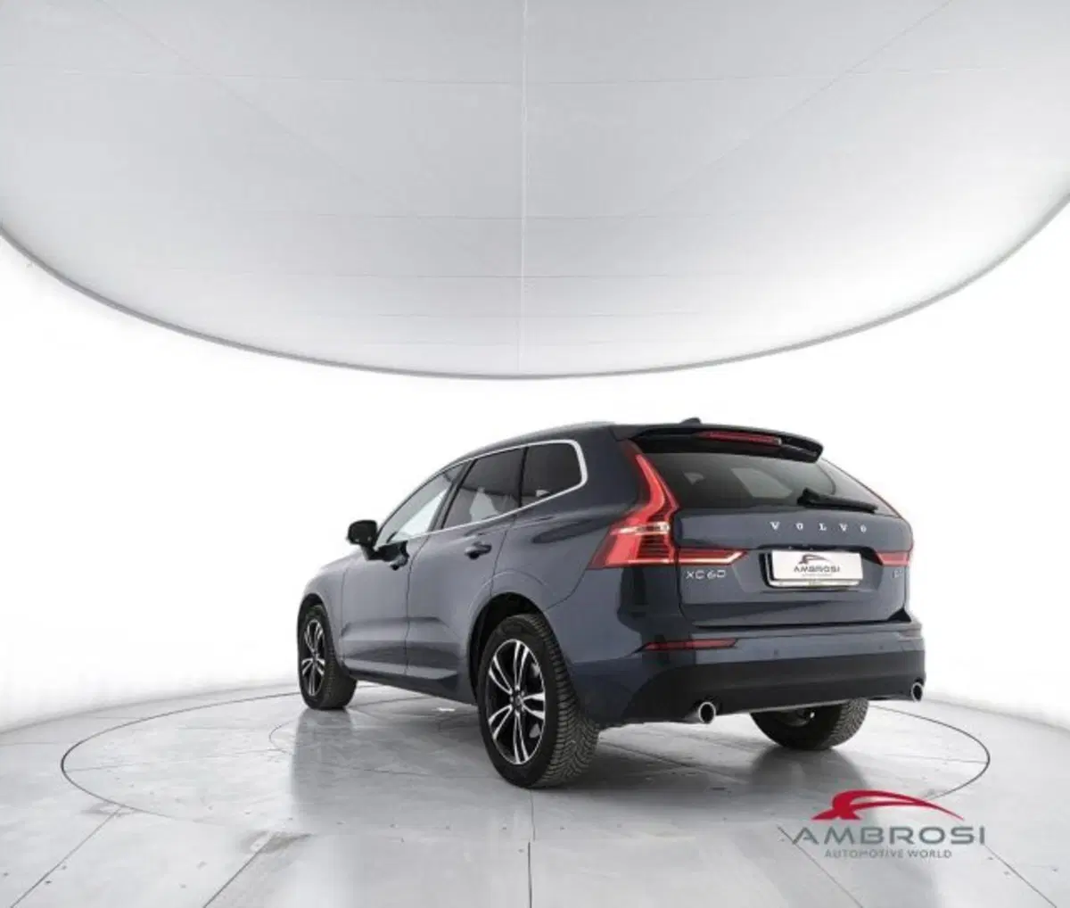 Volvo XC60 usata a Perugia (4)