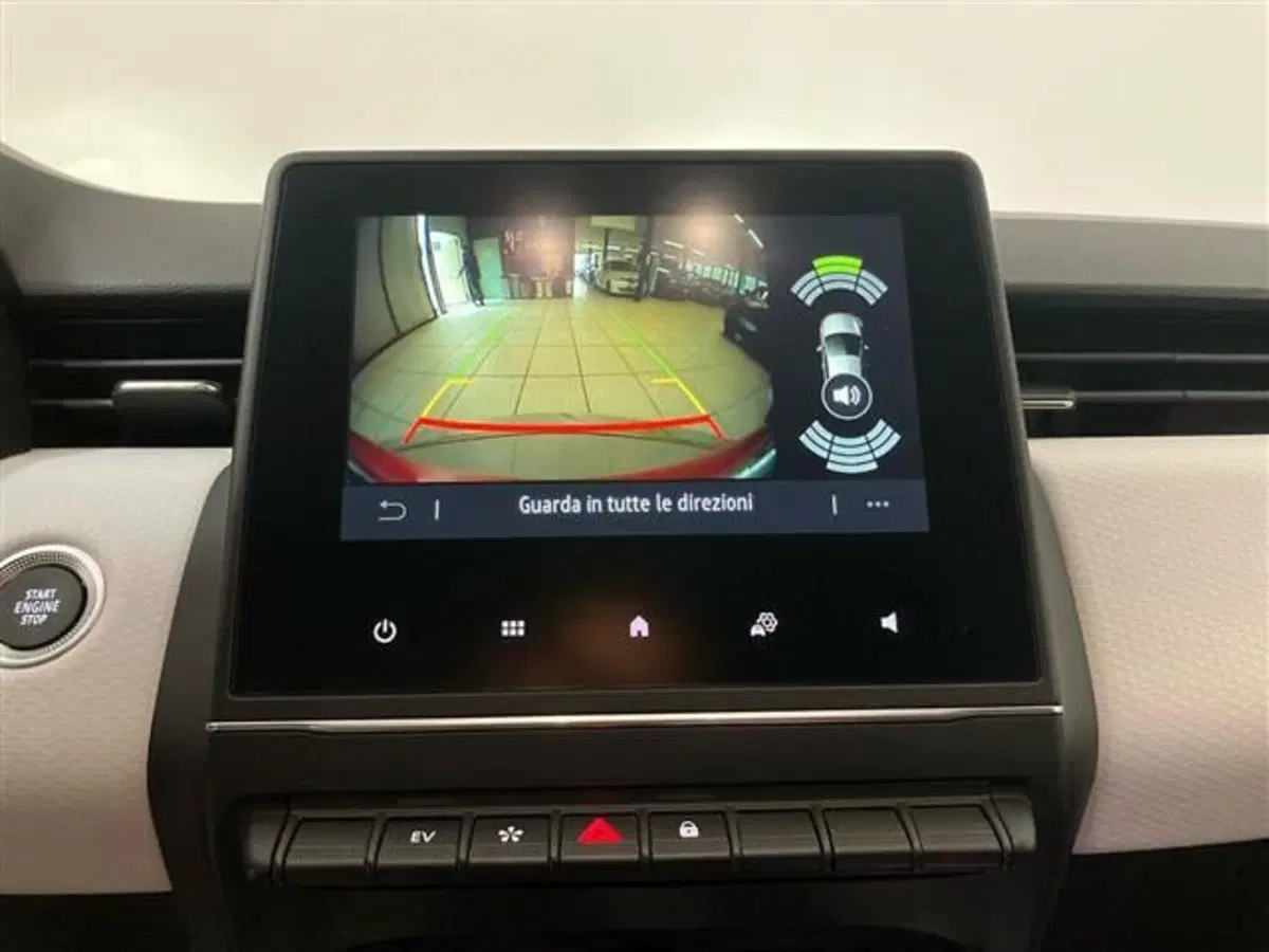 Renault Clio usata a Como (14)