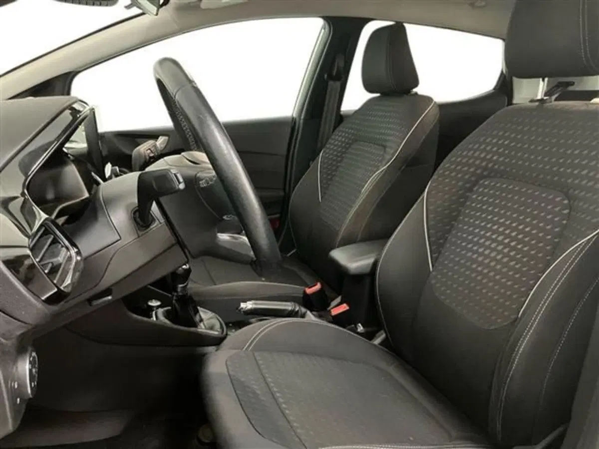 Ford Fiesta usata a Como (11)