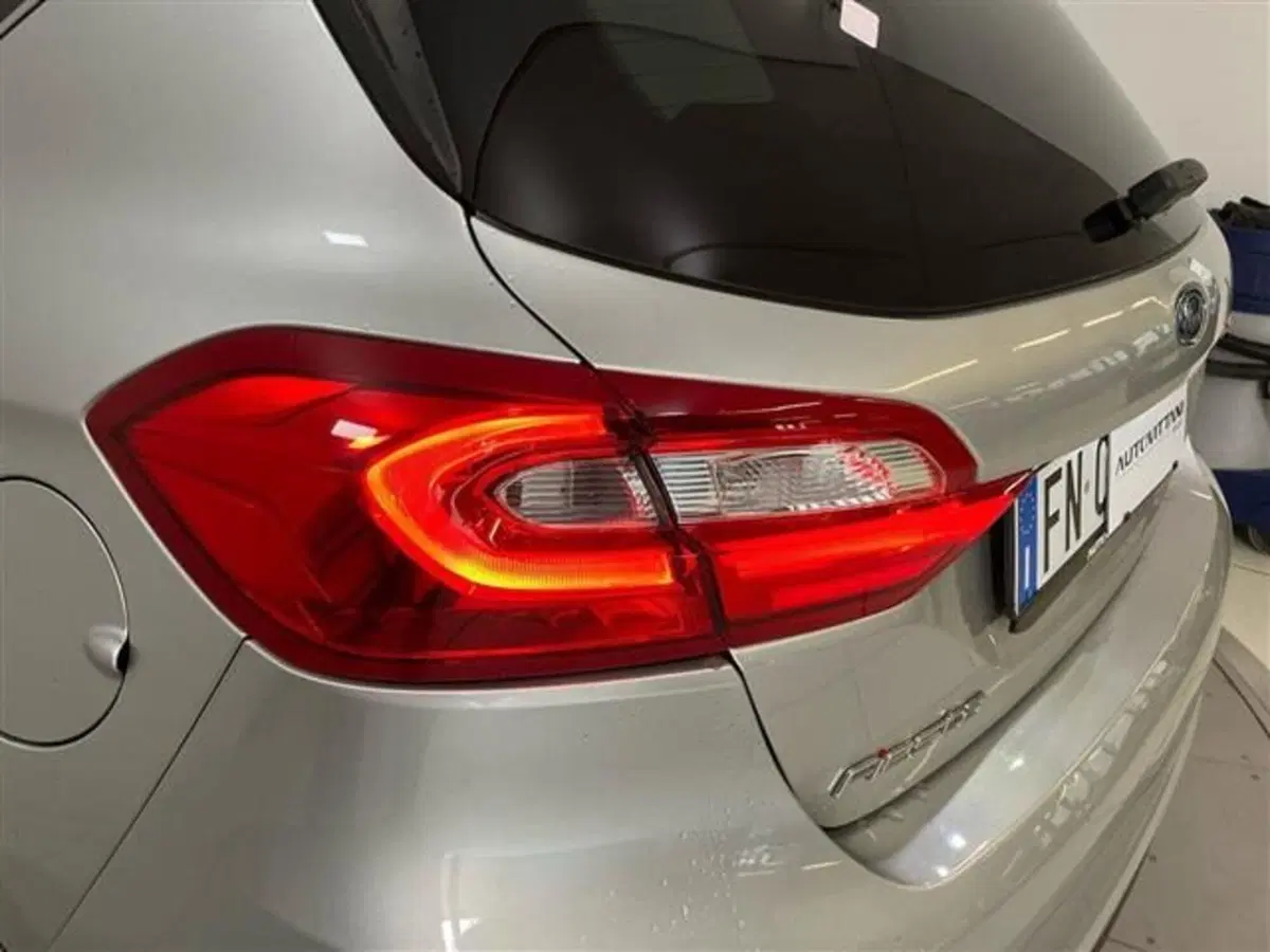 Ford Fiesta usata a Como (8)