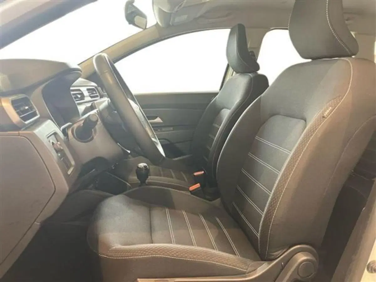Dacia Duster usata a Como (10)