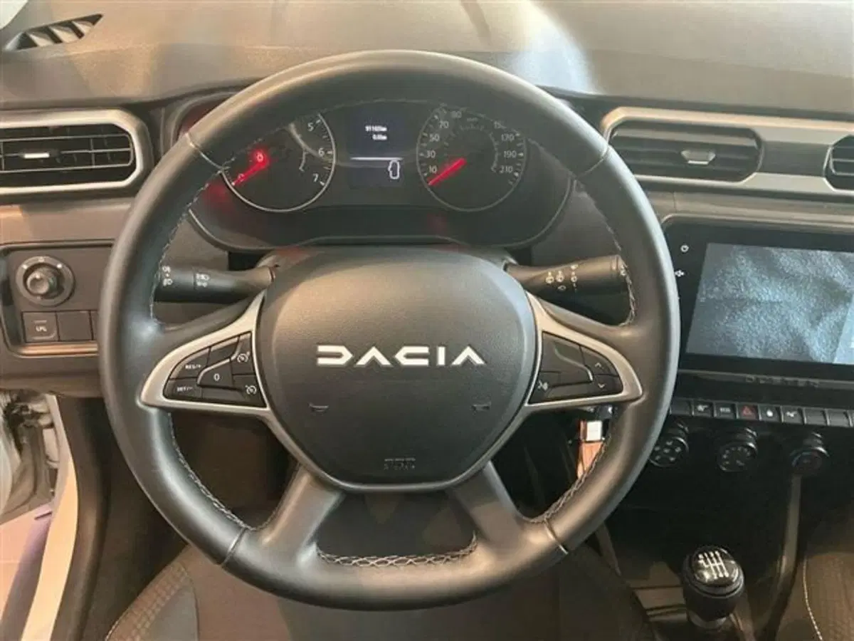 Dacia Duster usata a Como (16)