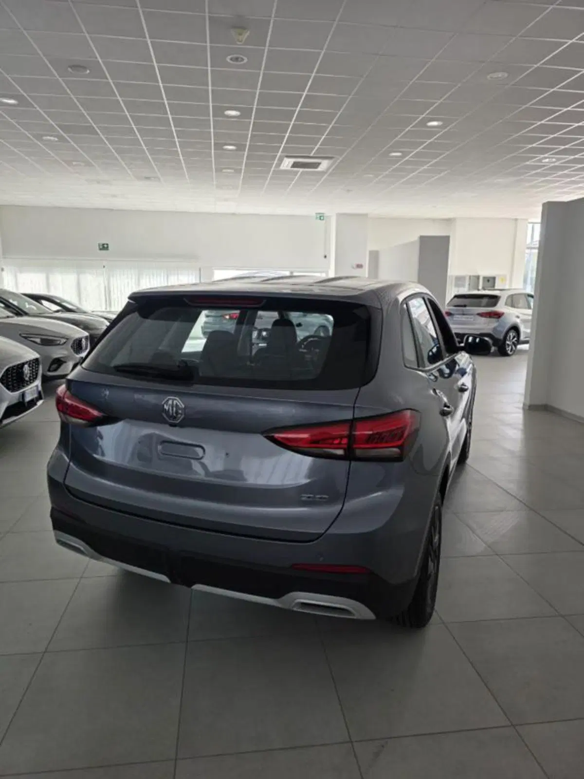 Mg ZS nuova a Napoli (4)