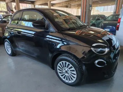 Fiat 500e Red Berlina 42 kWh del 2025 usata a Cesena