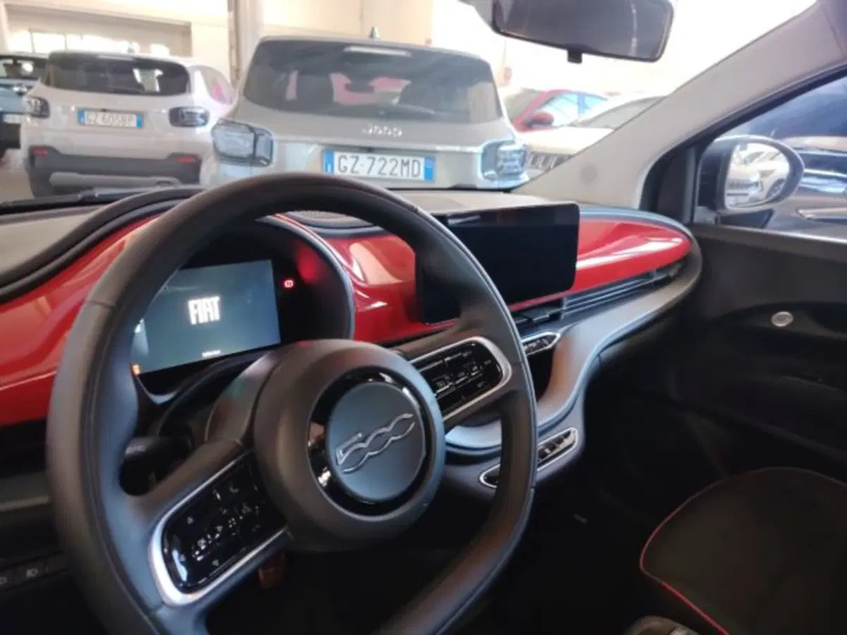 Fiat 500e usata a Forlì-Cesena (14)