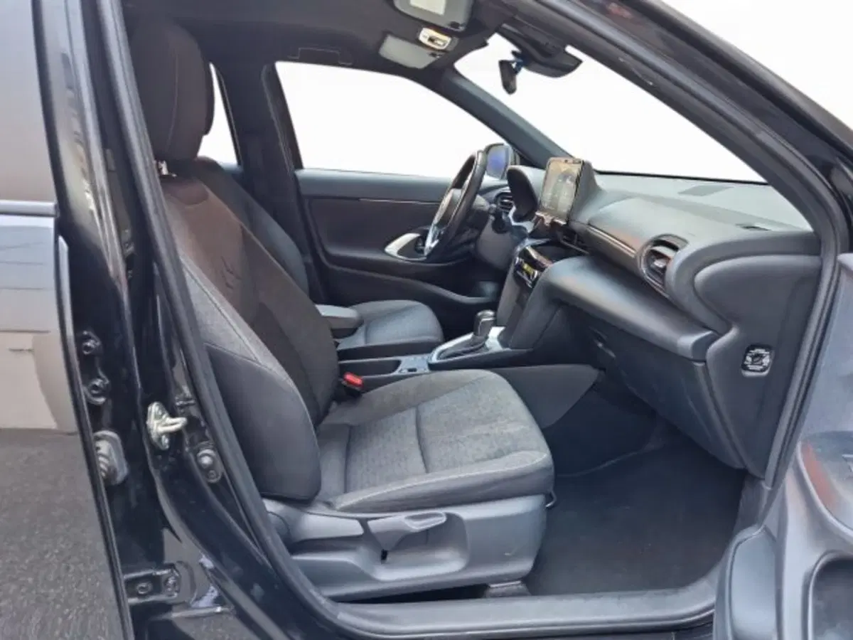 Toyota Yaris Cross usata a Modena (6)
