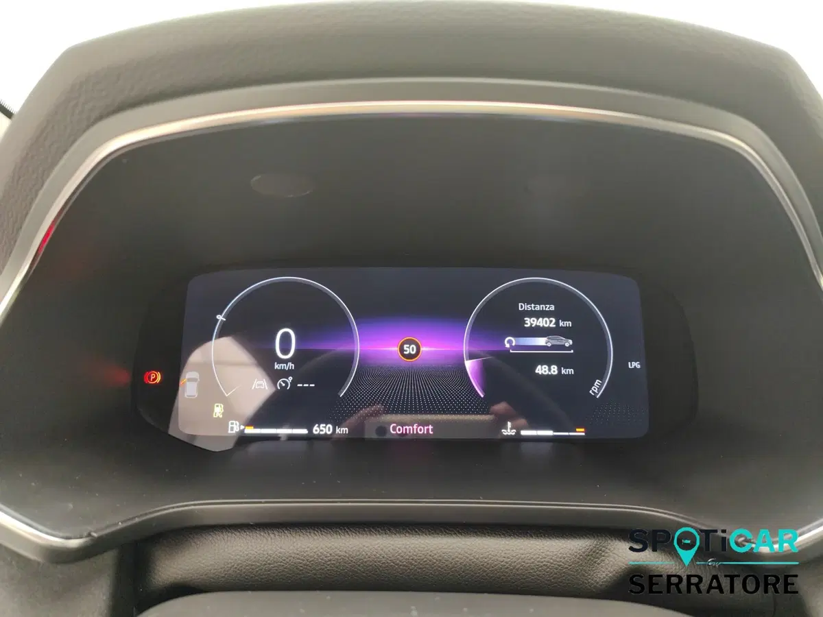 Renault Captur usata a Como (8)