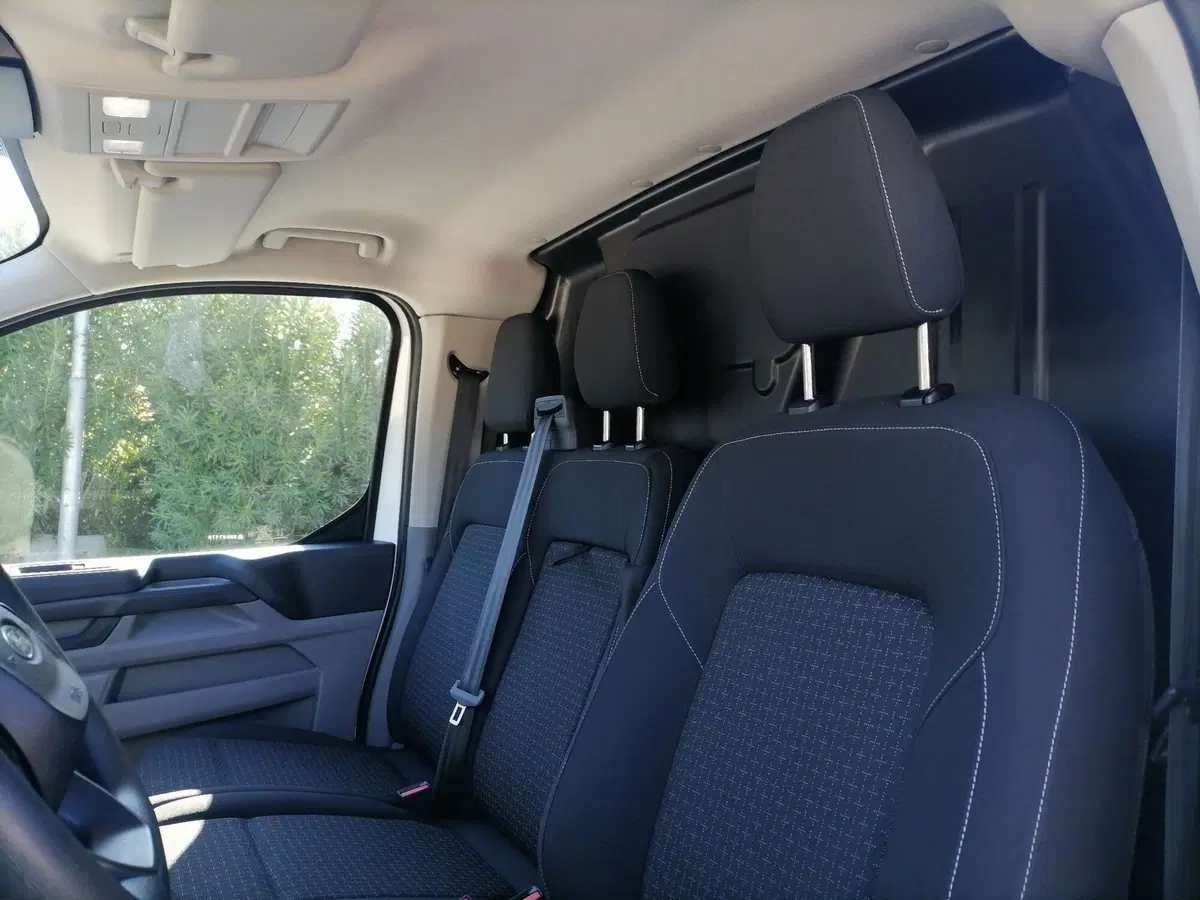 Ford Transit Custom Furgone usata a Roma (11)