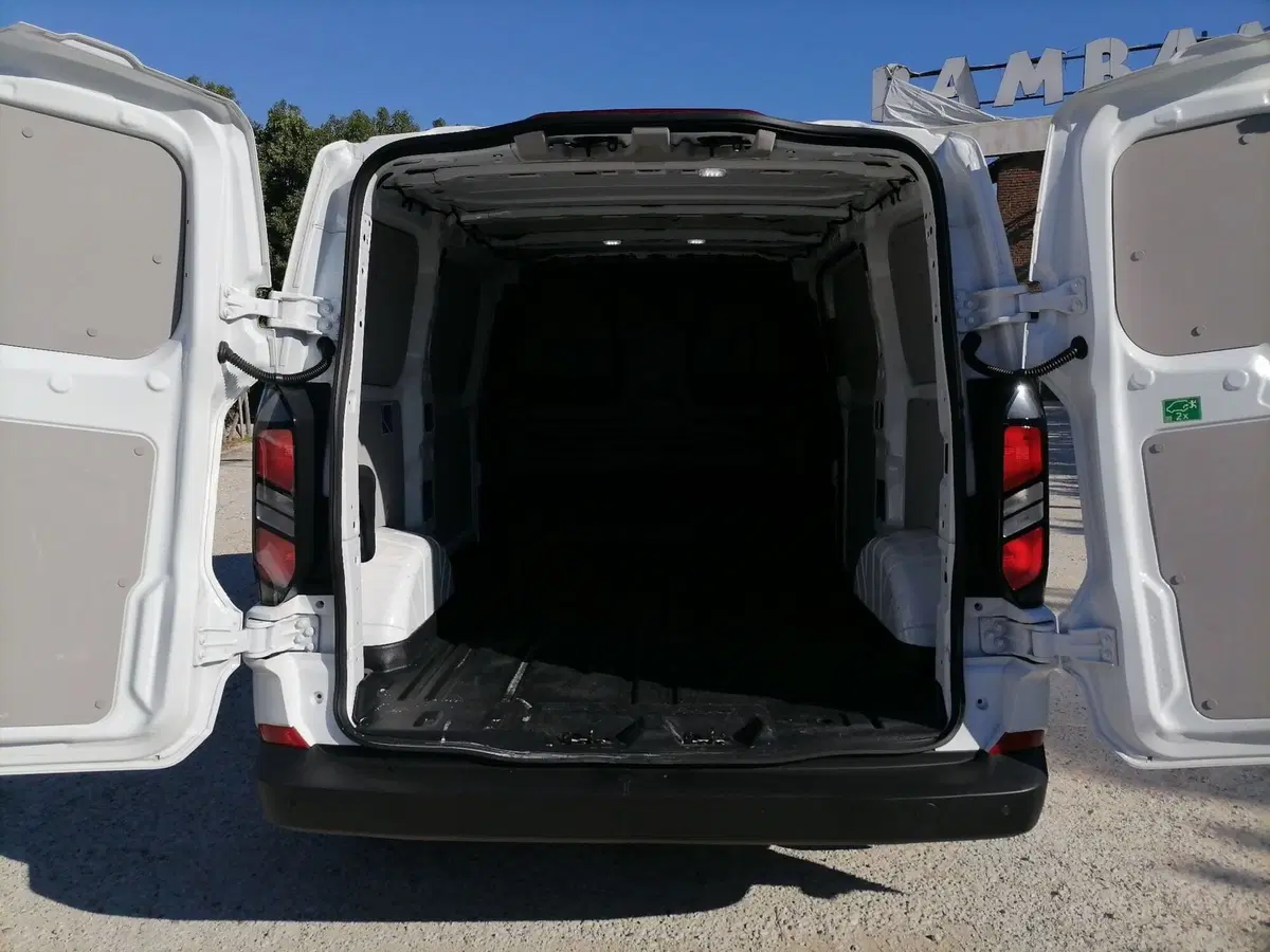 Ford Transit Custom Furgone usata a Roma (9)