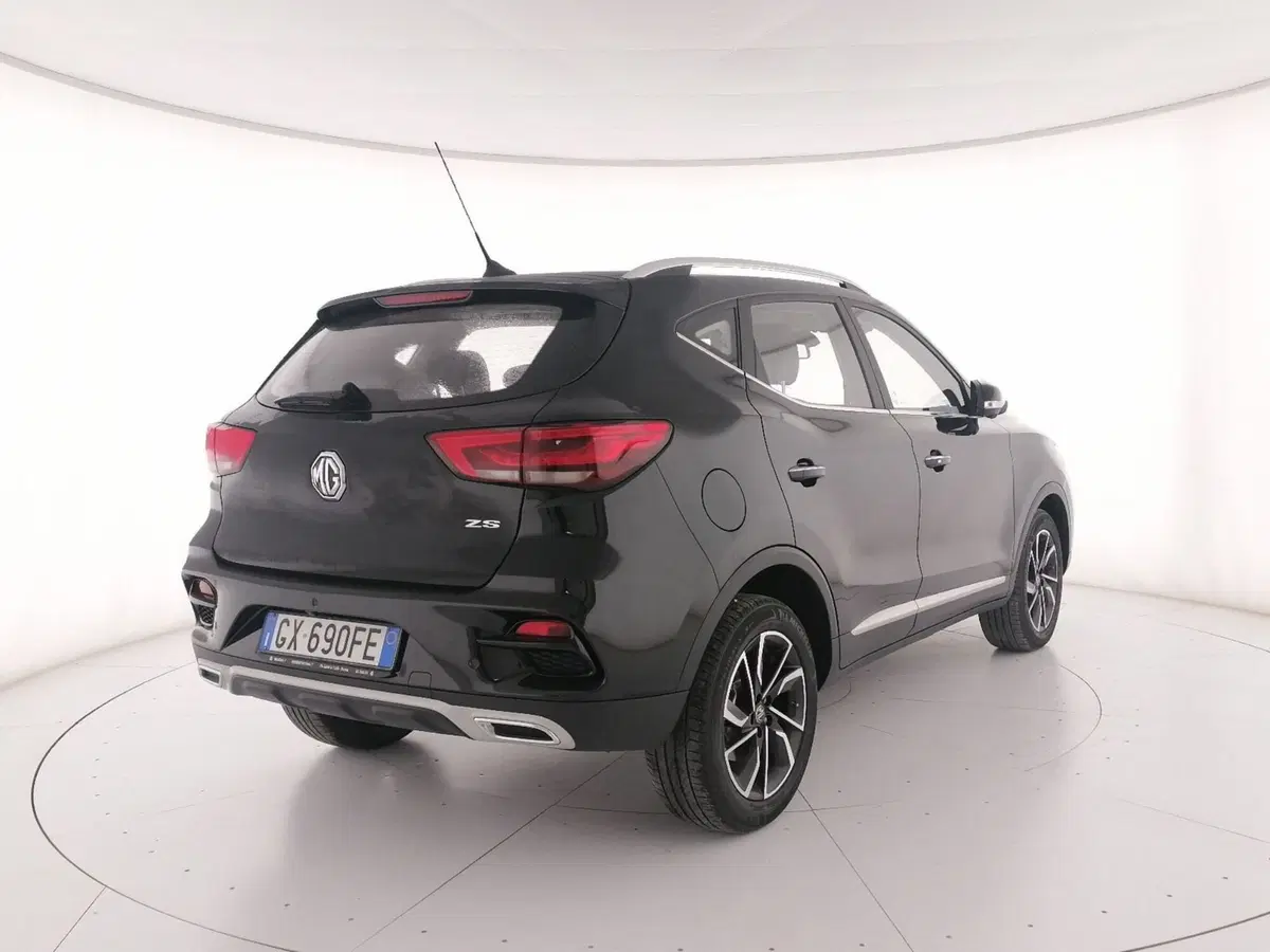 Mg ZS usata a Roma (2)