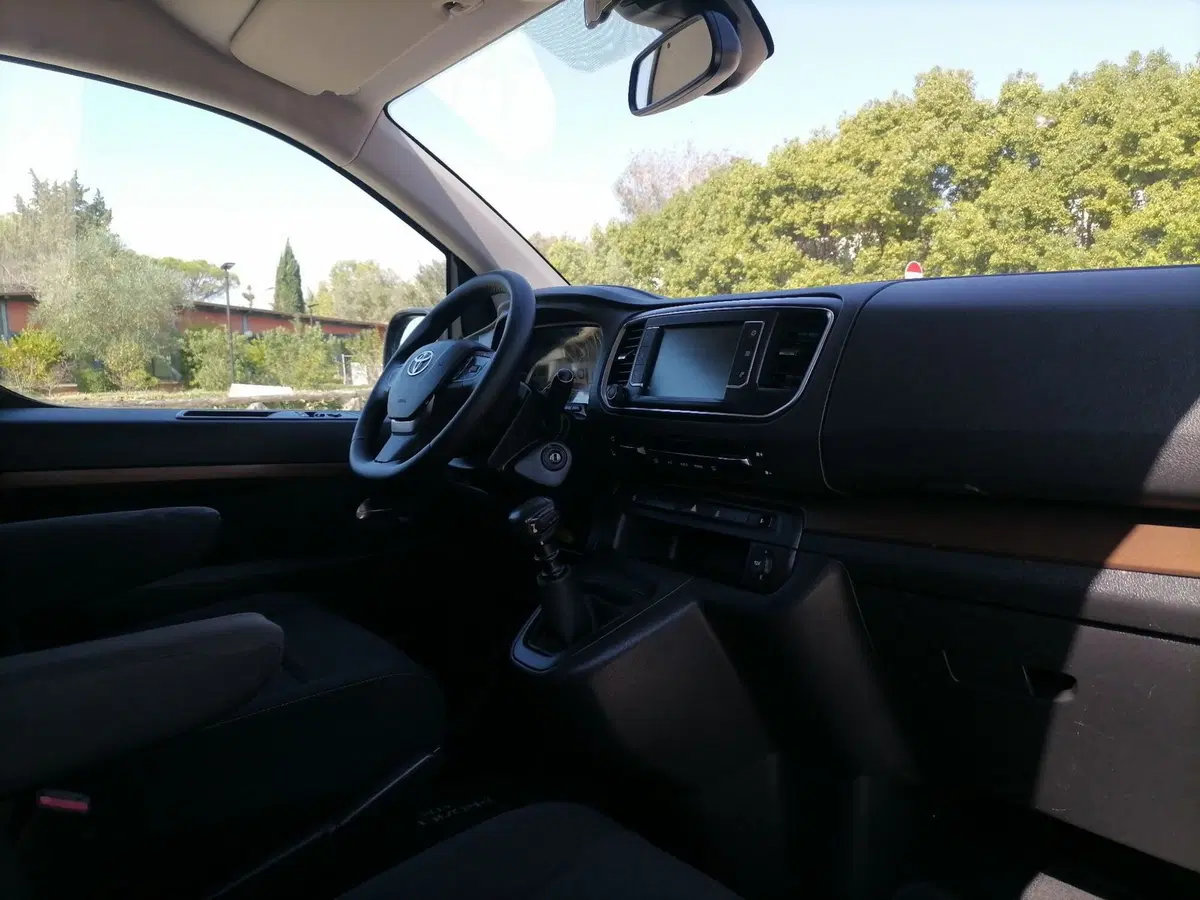 Toyota Proace Verso usata a Roma (7)