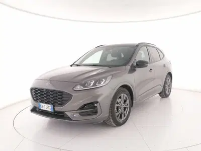 Ford Kuga 1.5 EcoBlue 120 CV 2WD ST-Line del 2022 usata a Roma