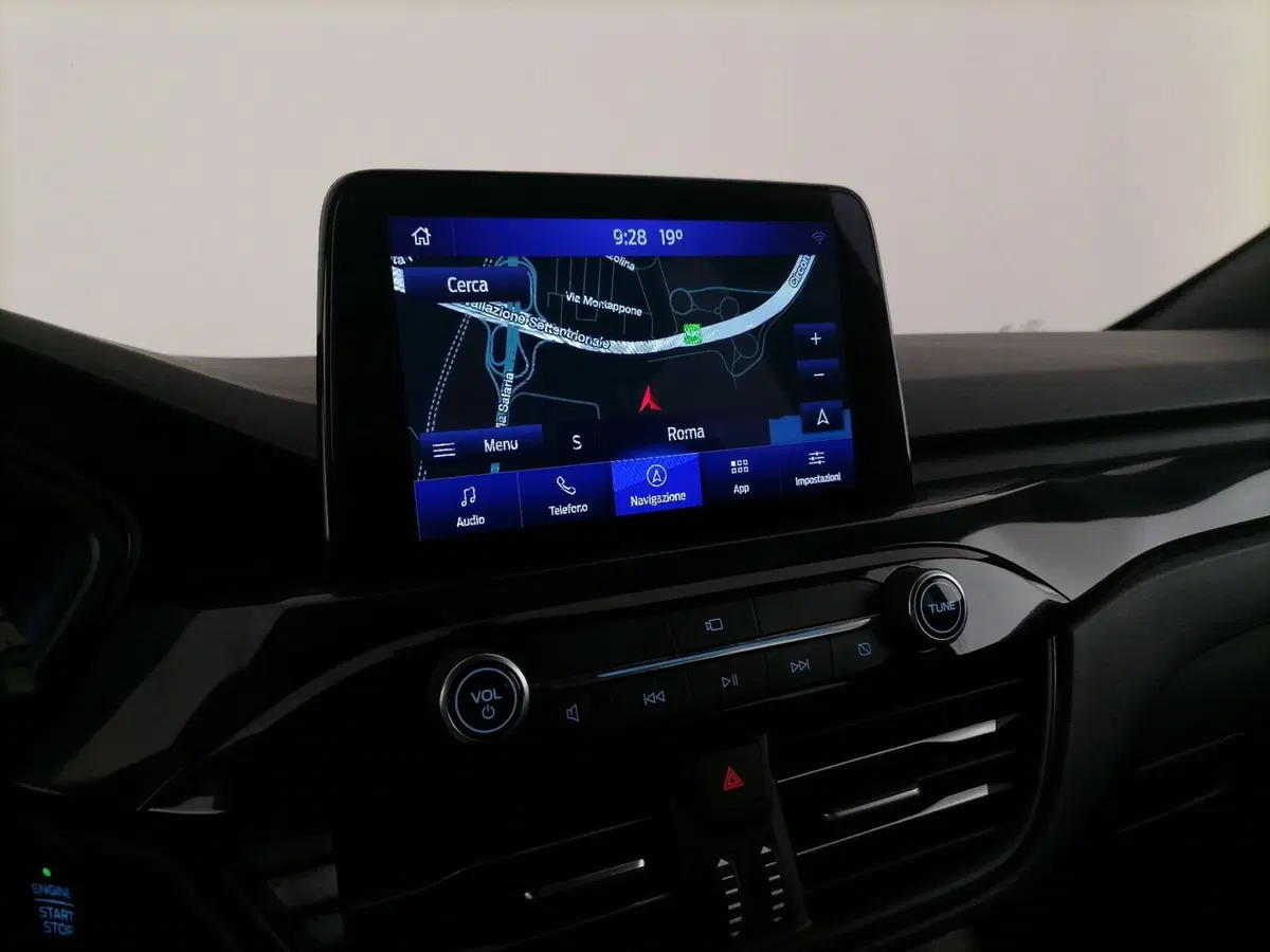 Ford Kuga usata a Roma (18)