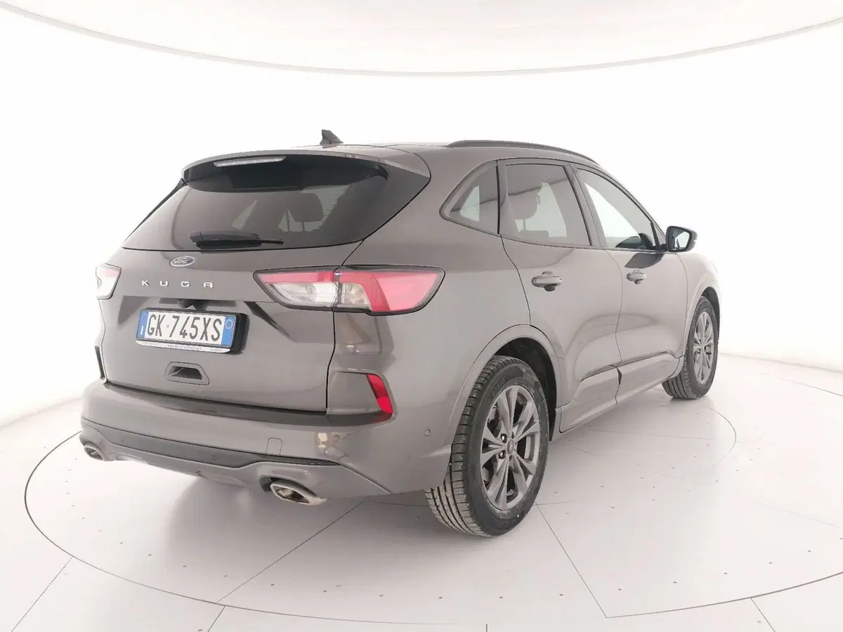 Ford Kuga usata a Roma (2)