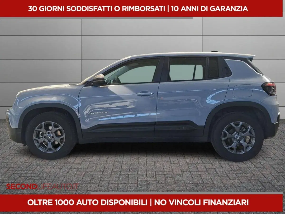 Jeep Avenger usata a Roma (8)