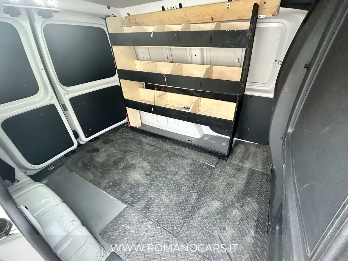 Volkswagen Caddy usata a Monza e Brianza (10)