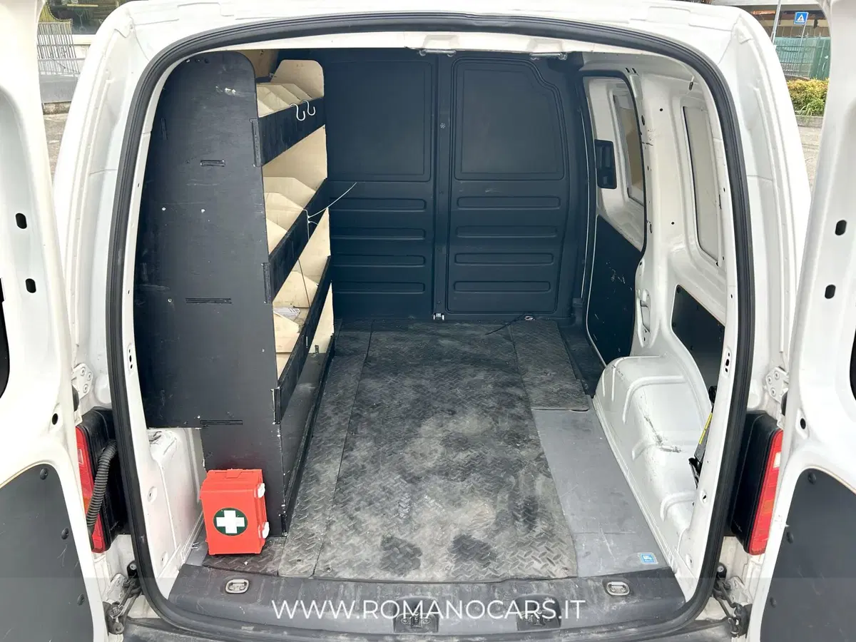 Volkswagen Caddy usata a Monza e Brianza (9)
