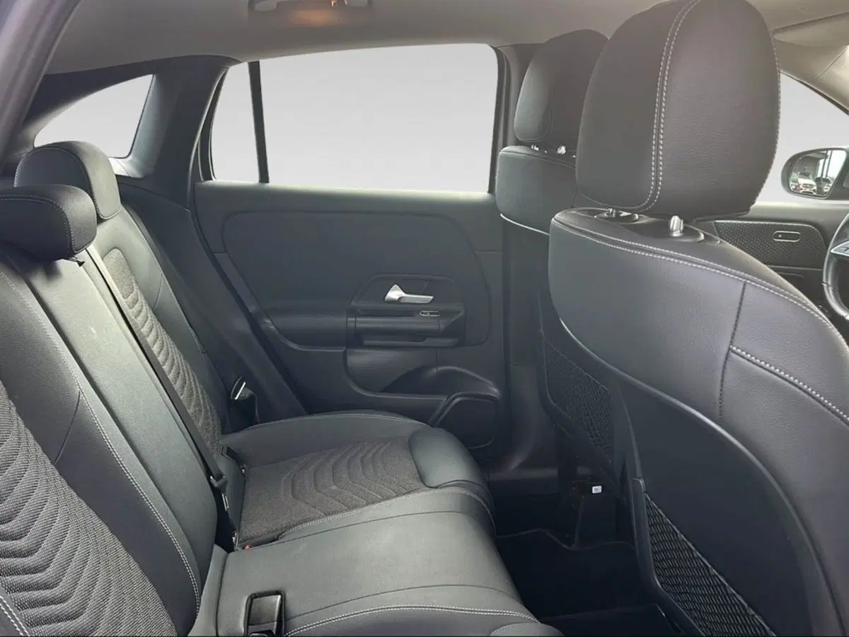 Mercedes-Benz GLA SUV usata a Siena (15)