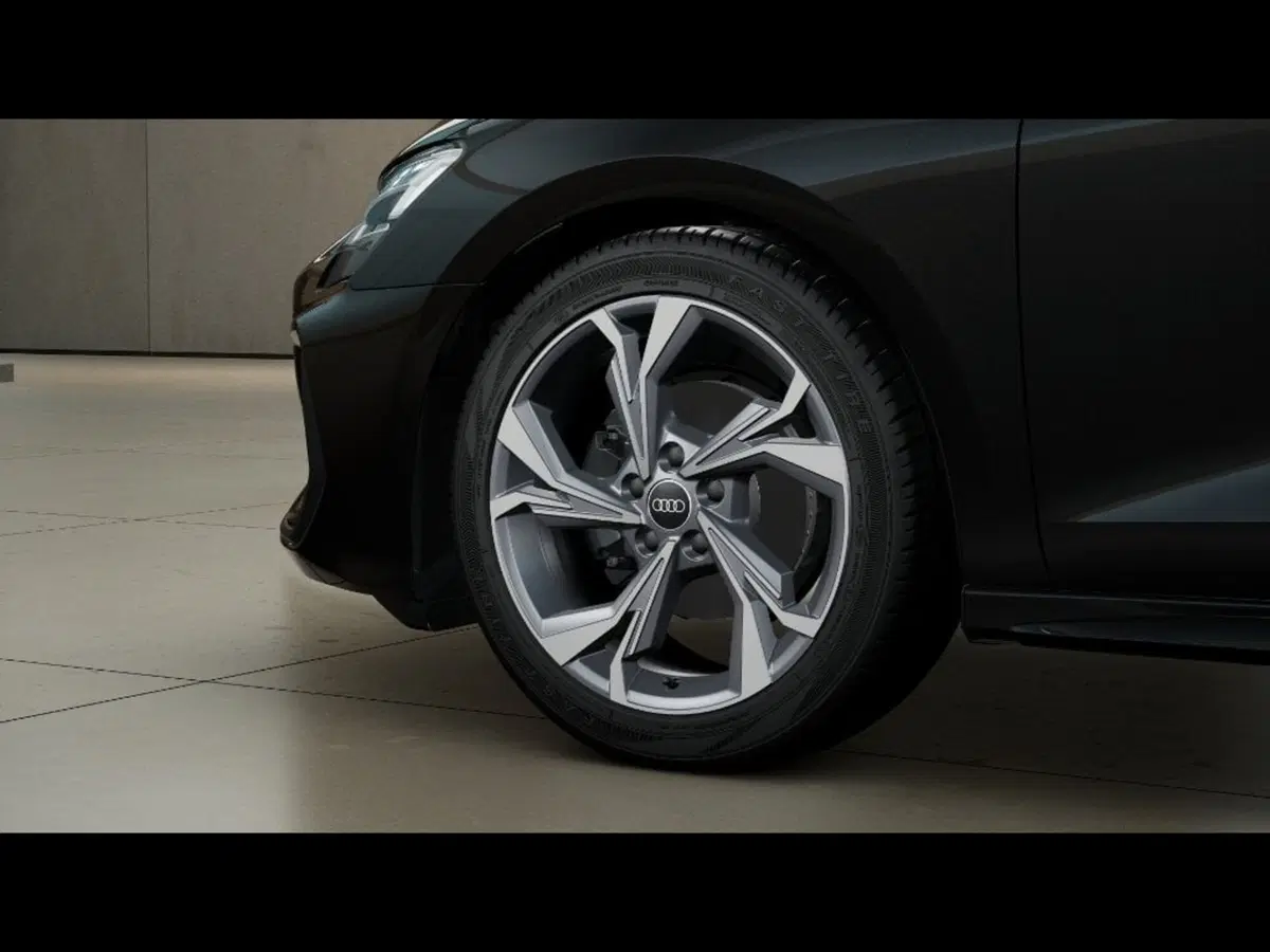 Audi A3 Sportback nuova a Livorno (5)