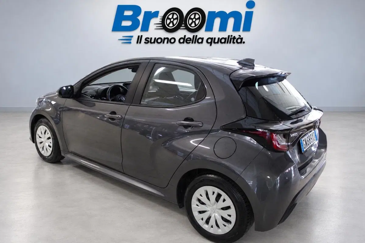 Toyota Yaris Cross usata a Cremona (6)