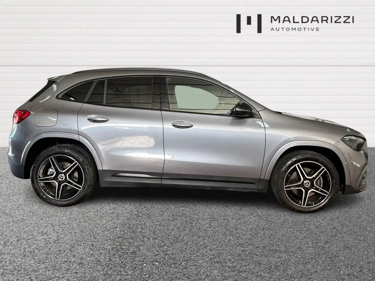 Mercedes-Benz GLA SUV usata a Lecce (5)
