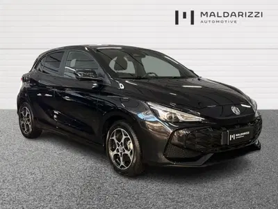 Mg MG3 1.5 hybrid+ Luxury auto del 2025 usata a Bari